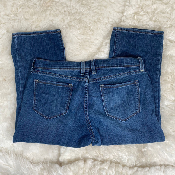 Old Navy Woman's The Flirt Regular Cut Capri's Sz 10 - Picture 4 of 7